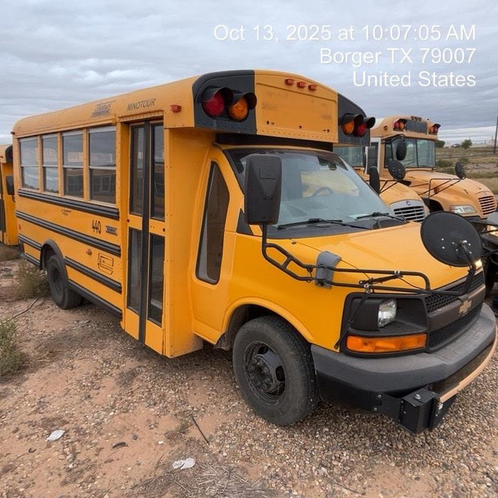 2014 CHEVROLET 3500 Bus