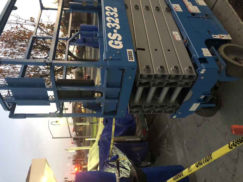 2019 Genie GS-3232 Standard Options