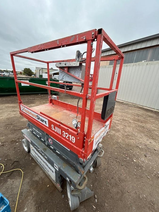 2018 SKYJACK SJIII-3219