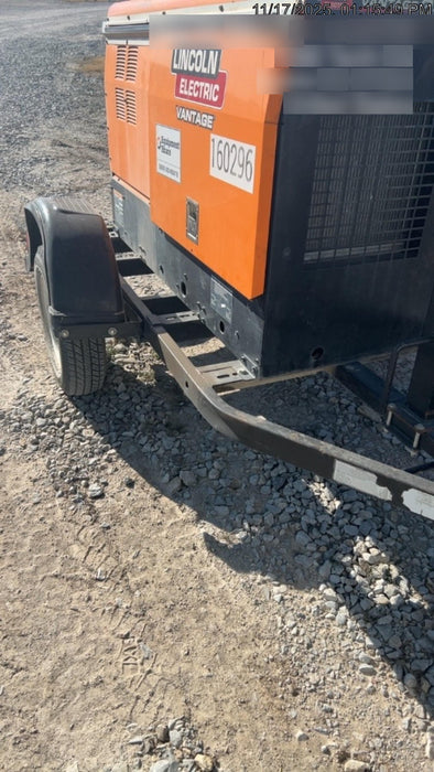 2021 Lincoln Electric Vantage 322 Vantage 322 Ready Pak 3 w/ Decals, ORANGE (includes trailer, cable rack, fender light kit) NO Telematics