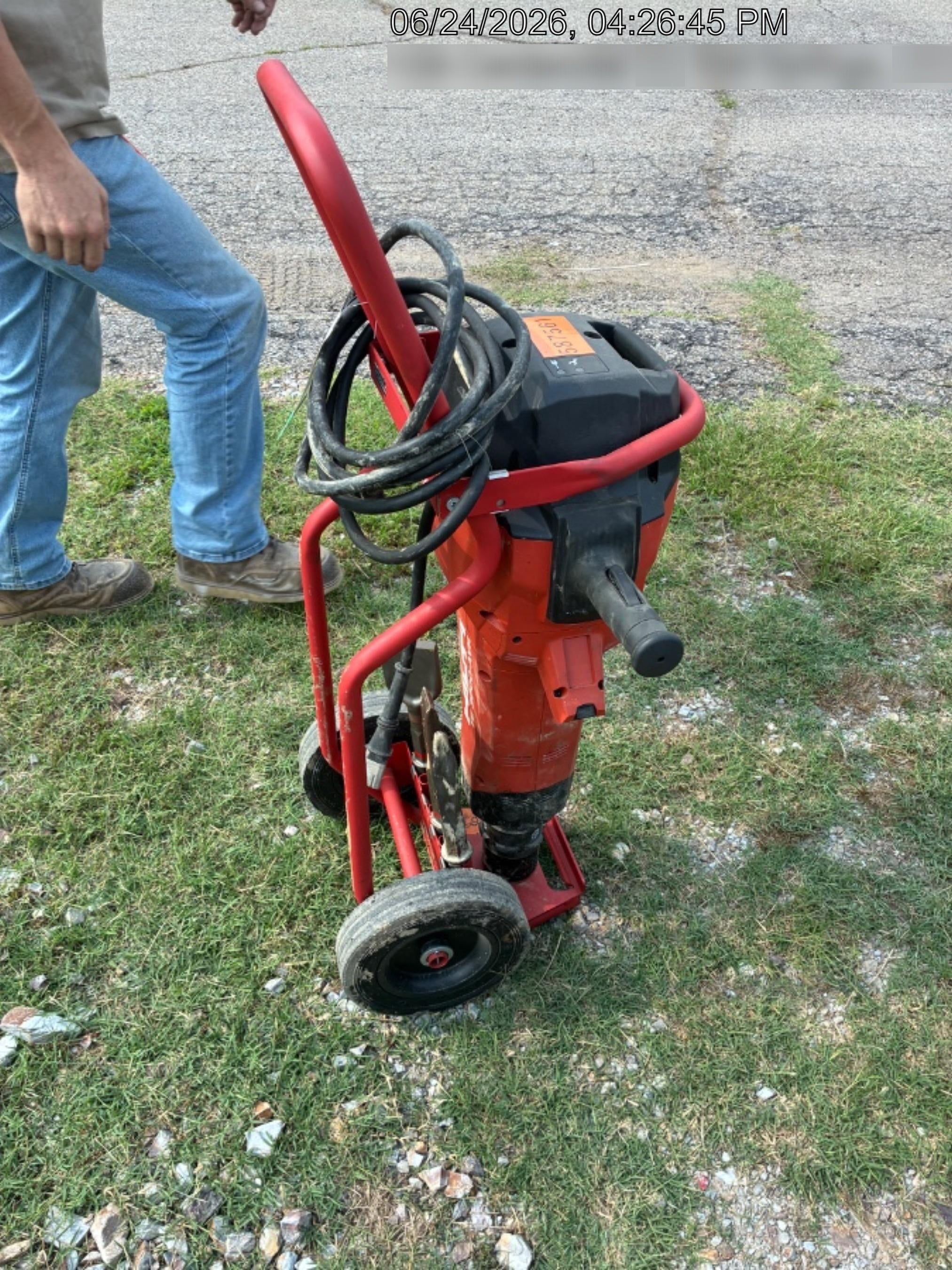 2025 HILTI TE 3000-AVR