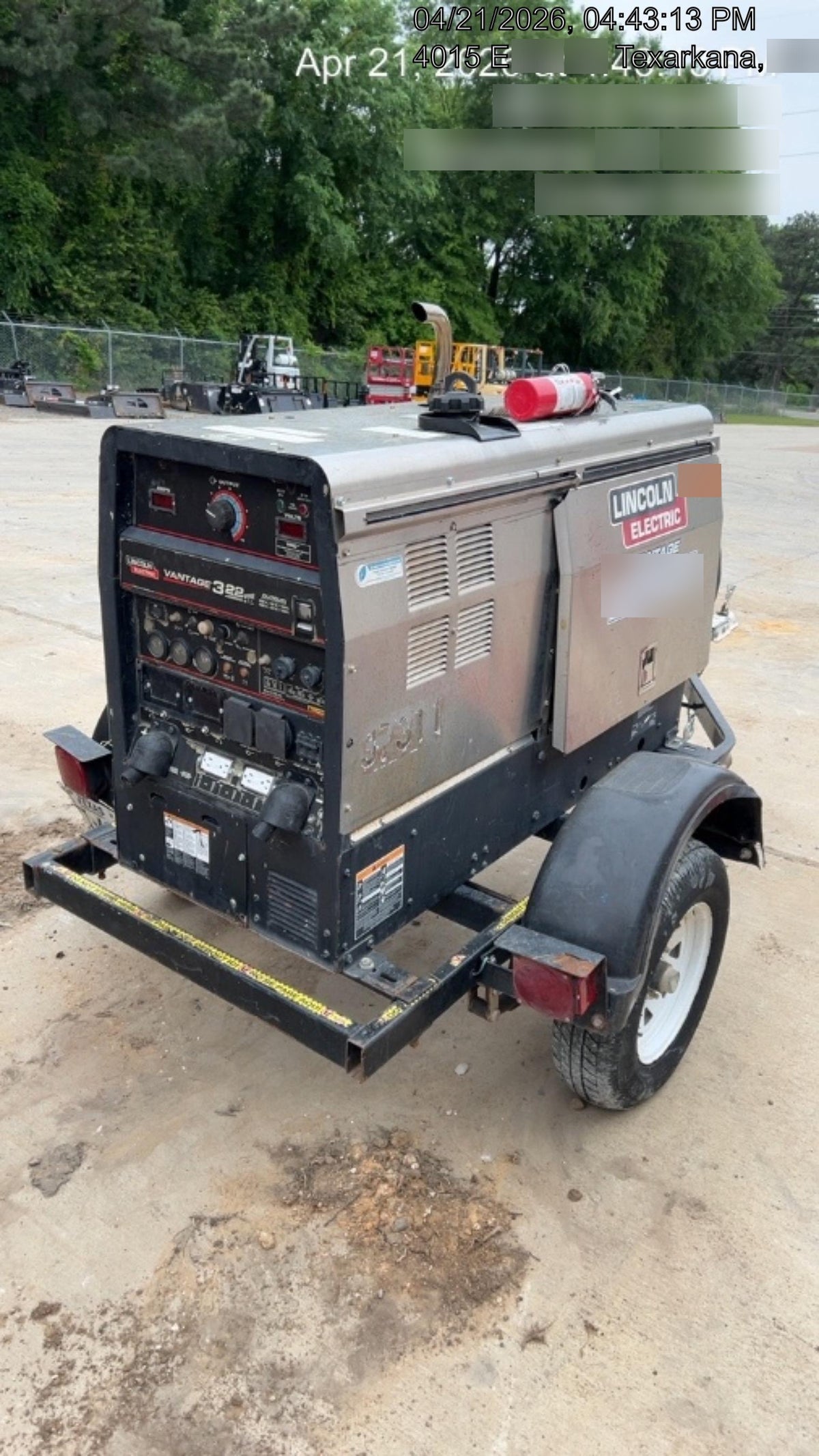 2019 Lincoln Electric Vantage 322 Ready-Pak 3, Two Wheel Trailer, Fender and Light Kit, Cable Rack