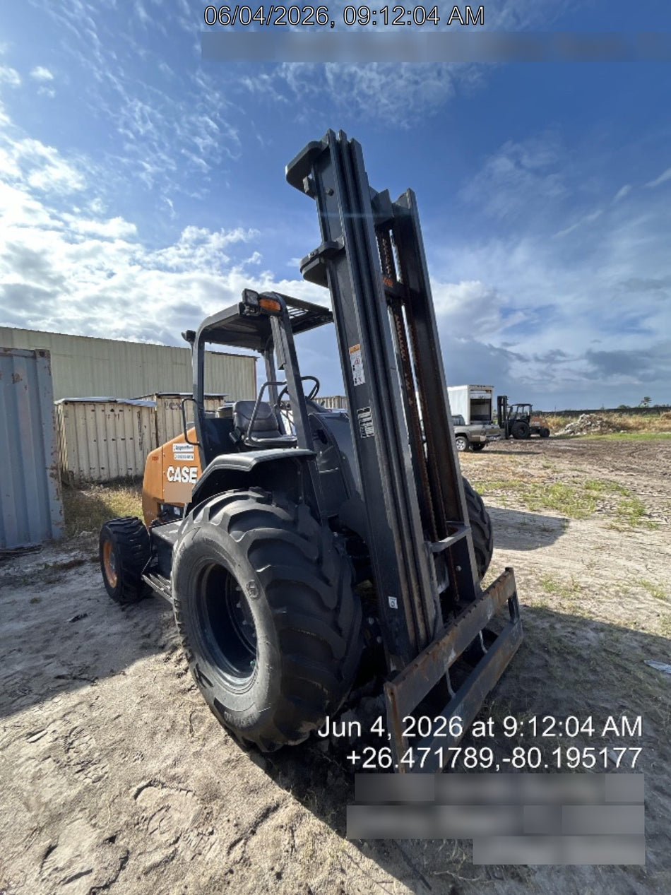 2022 CASE 588H