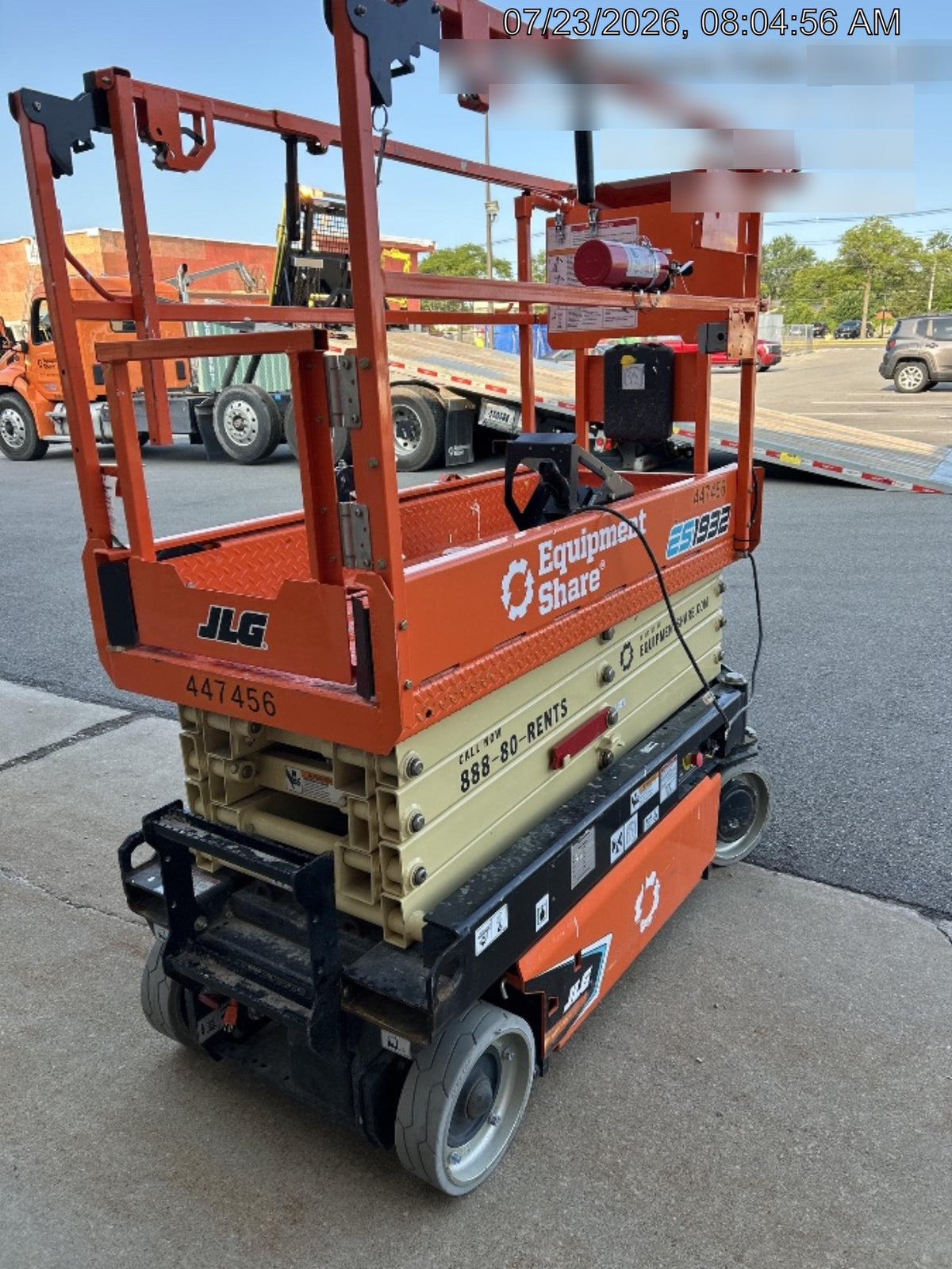 2024 JLG ES1932