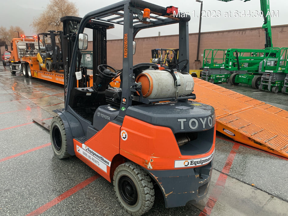 2022 TOYOTA 50-8FGU25