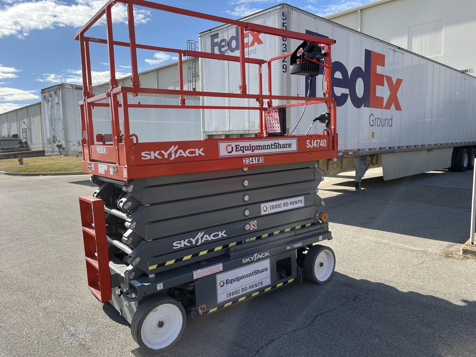 2022 SKYJACK SJ4740