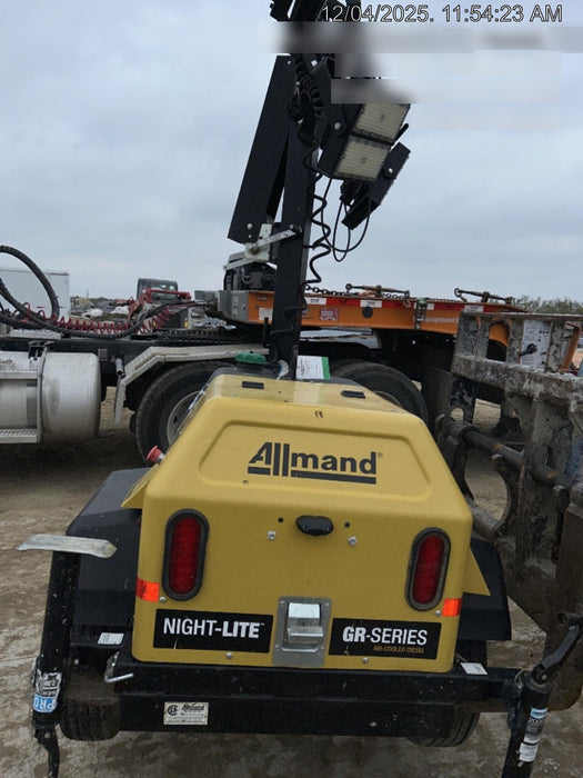 2022 Allmand NLV3GR (4) LED Light Fixture 350W, 23' Vertical Mast, 3kW Prime, Towable, ES Decals, T3