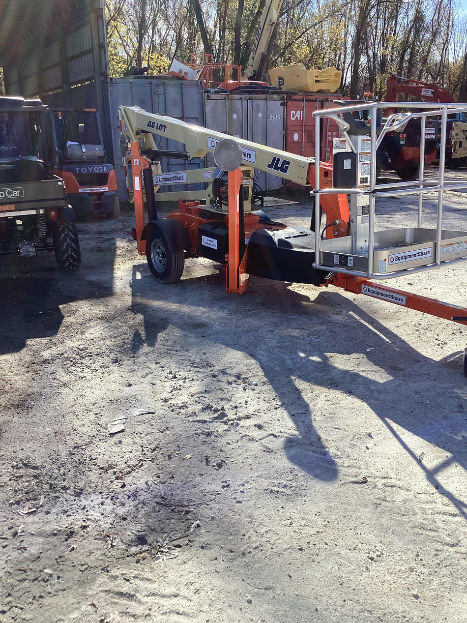 2022 JLG T350