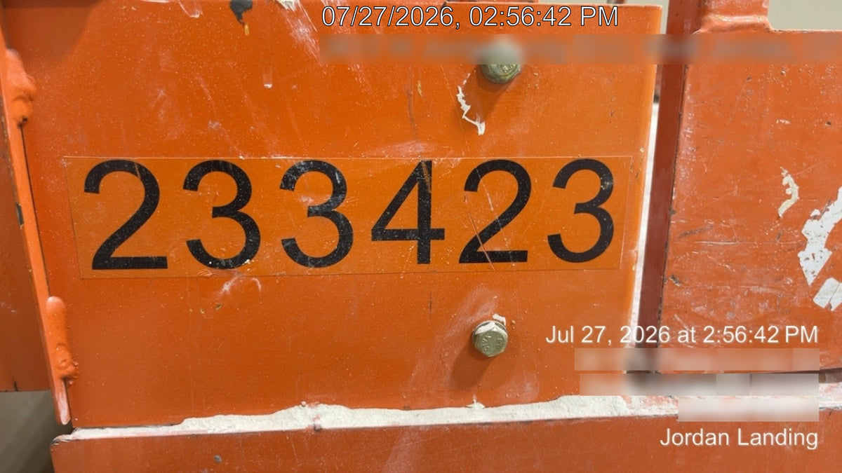 2022 JLG ES3246