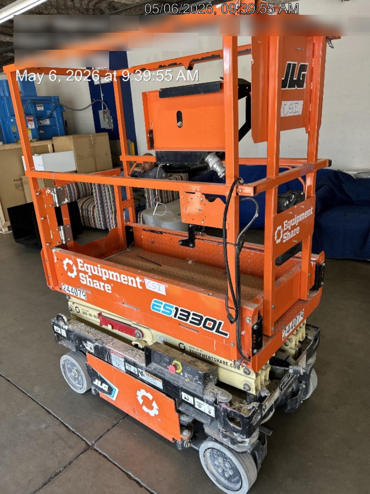 2022 JLG ES1330L