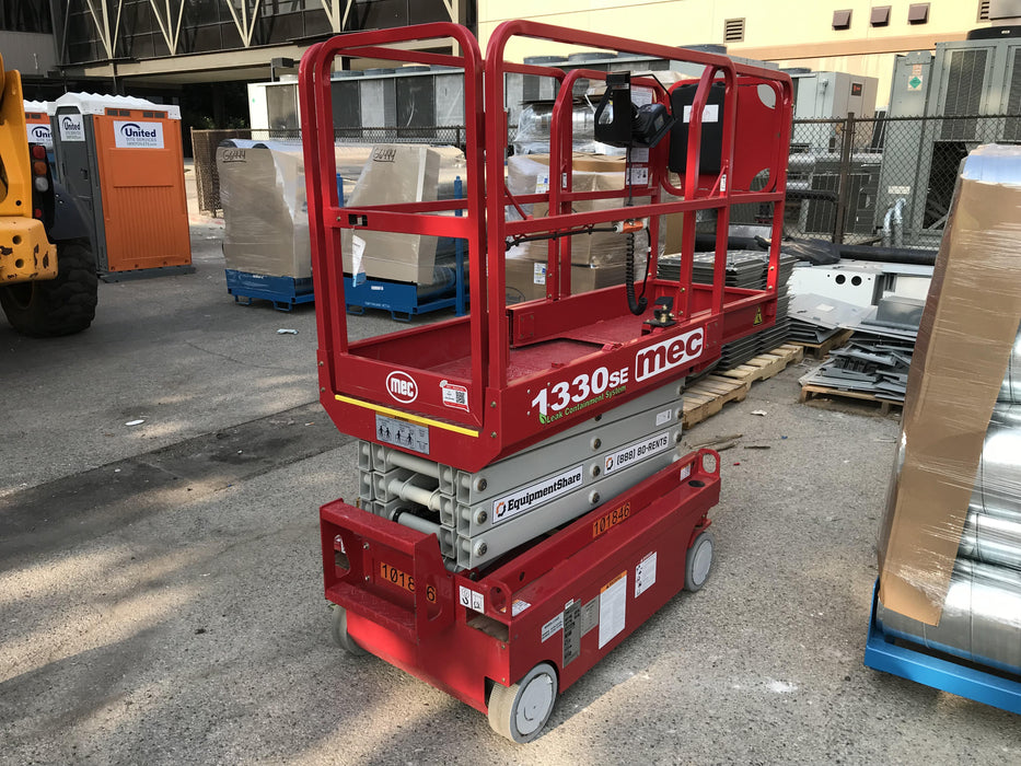 2020 MEC 1330SE Solid NM Tires, Steel Swing out Doors, LCS, Beacon, 900W Invertor