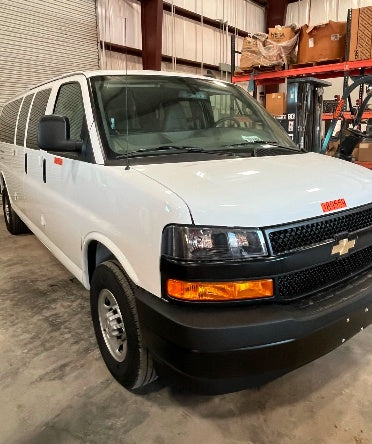 2023 CHEVROLET Express Van - Rental