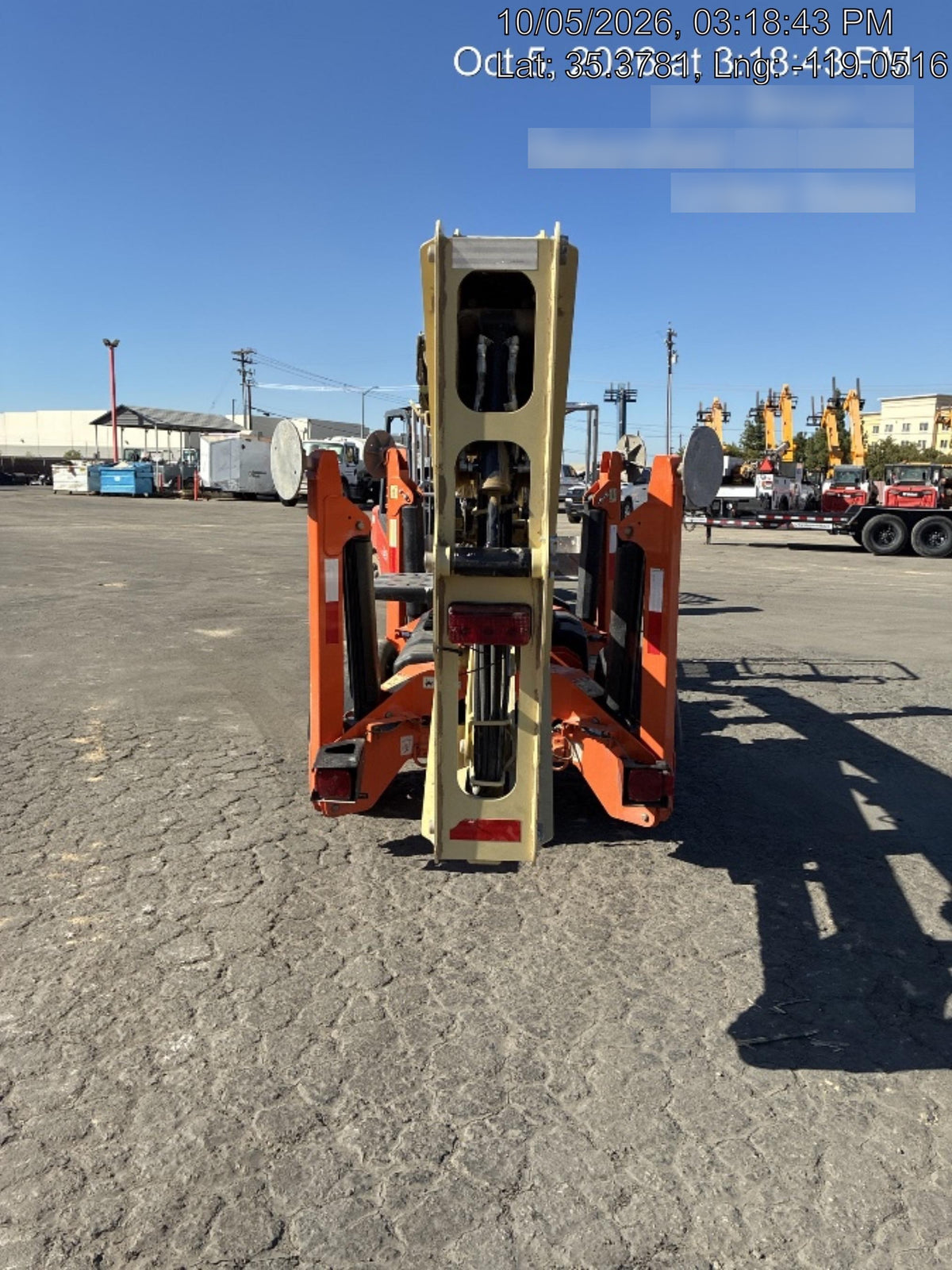 2022 JLG T350