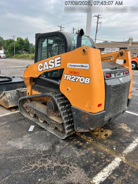 2021 CASE TR270B