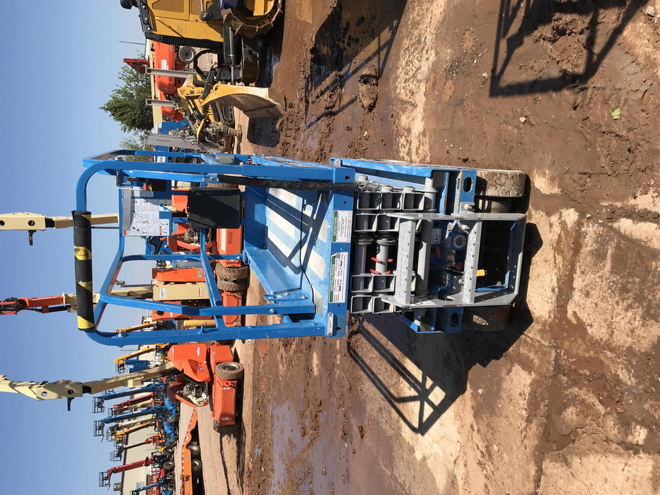 2019 Genie GS-1930 Fixed rails with chain Entry