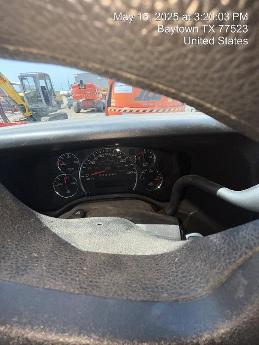 2025 CHEVROLET Express Van - Rental