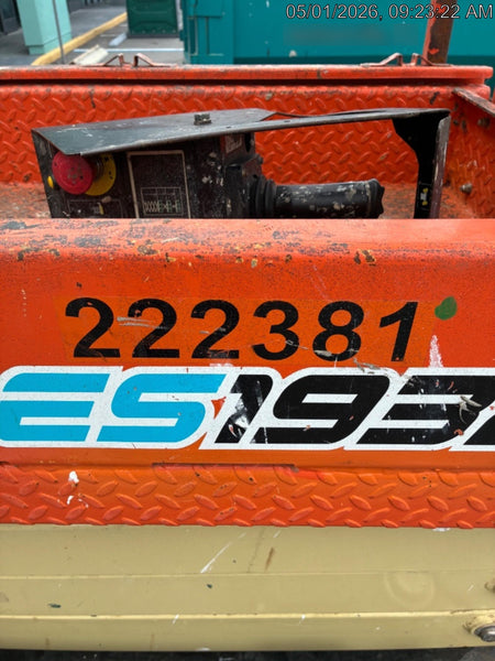 2022 JLG ES1932
