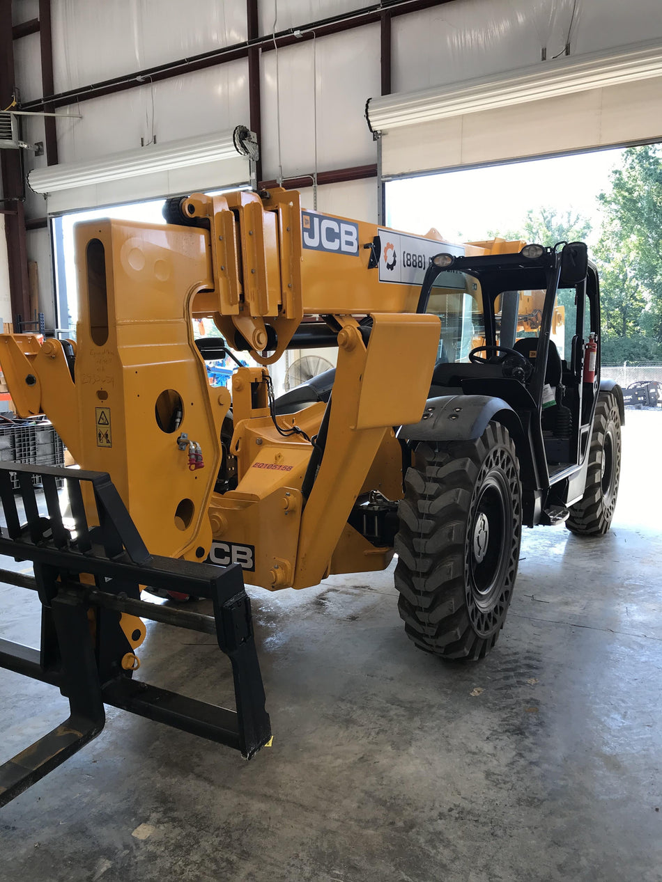 2020 JCB 512-56 Canopy, 74Hp, Solid Tires, Work Lights, Beacon, Aux Hydraulics, Back up Alarm, Lifting Eye, ES Decals