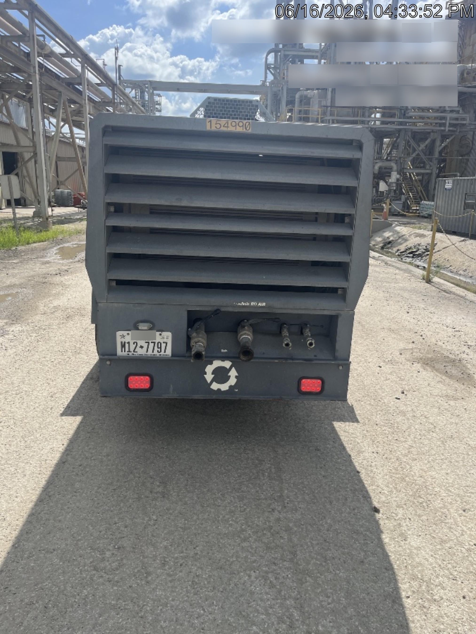 2021 ATLAS COPCO XAS 900
