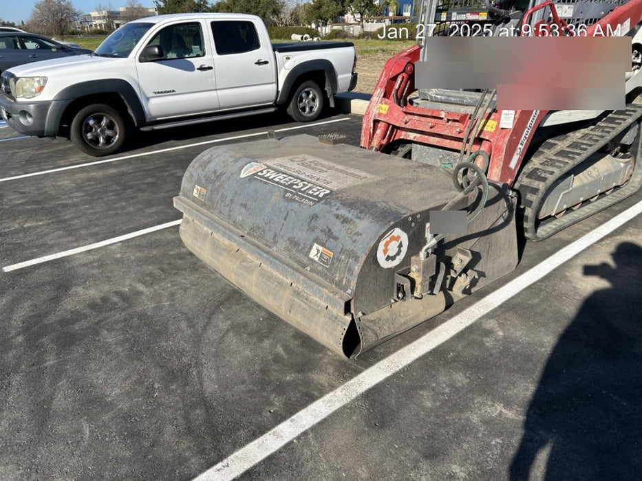 2019 PALADIN Sweepster SB72