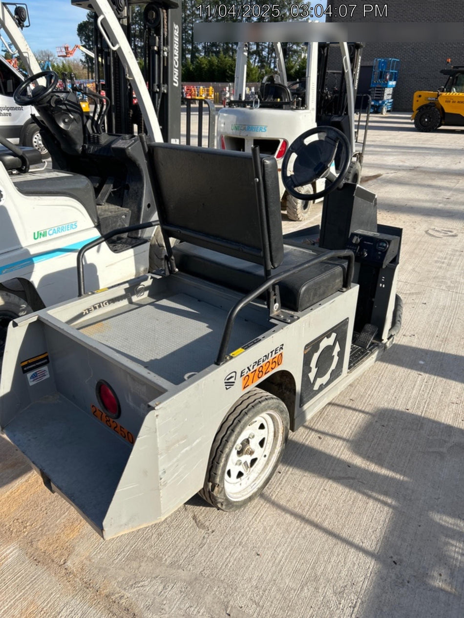 2022 COLUMBIA Expediter