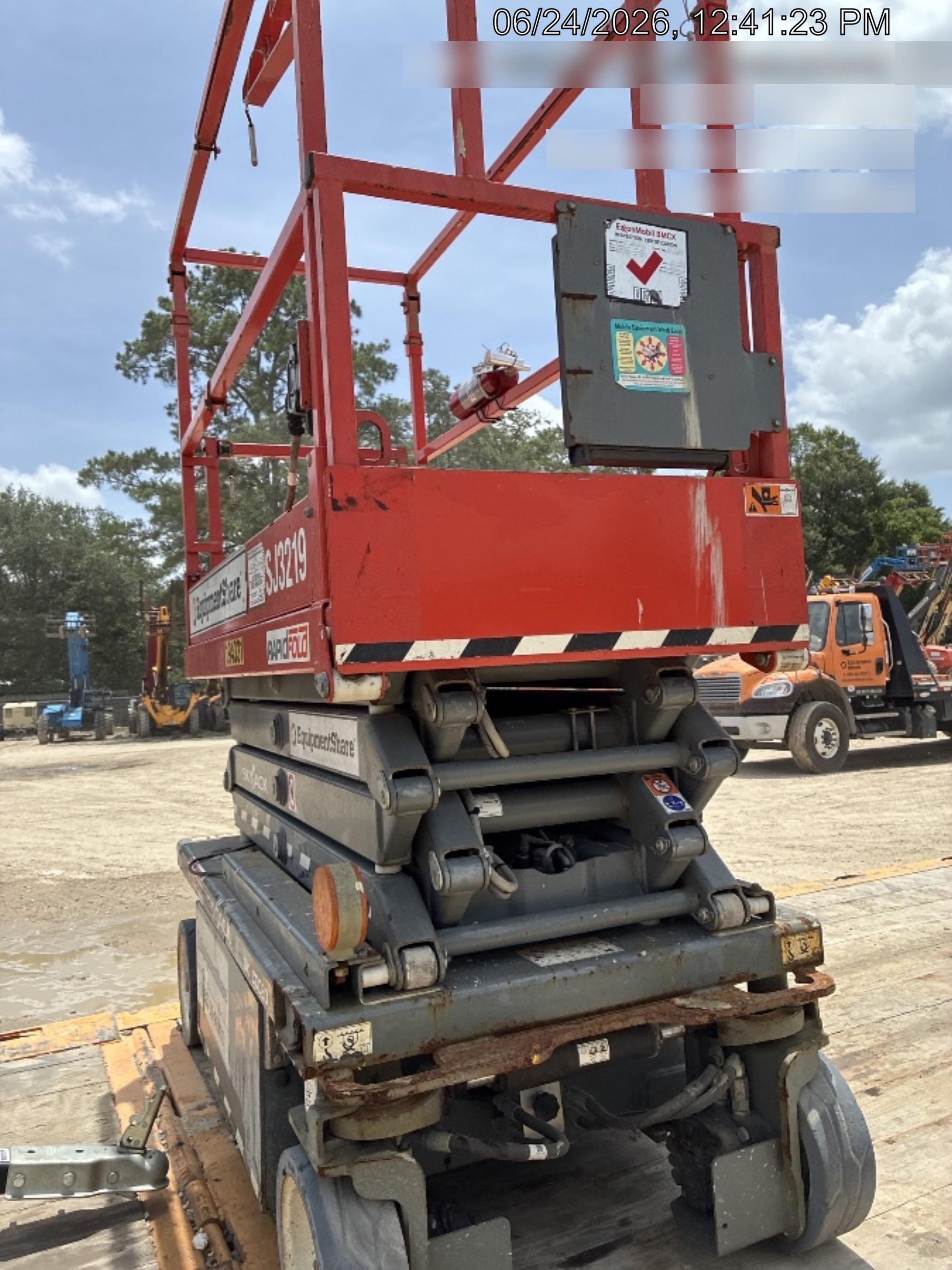 2021 SKYJACK SJ3219