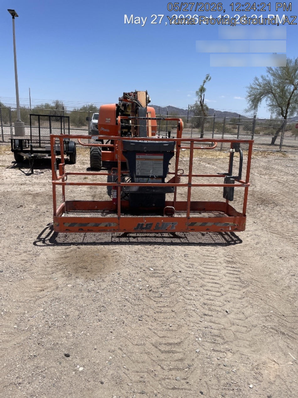 2022 JLG 660SJ