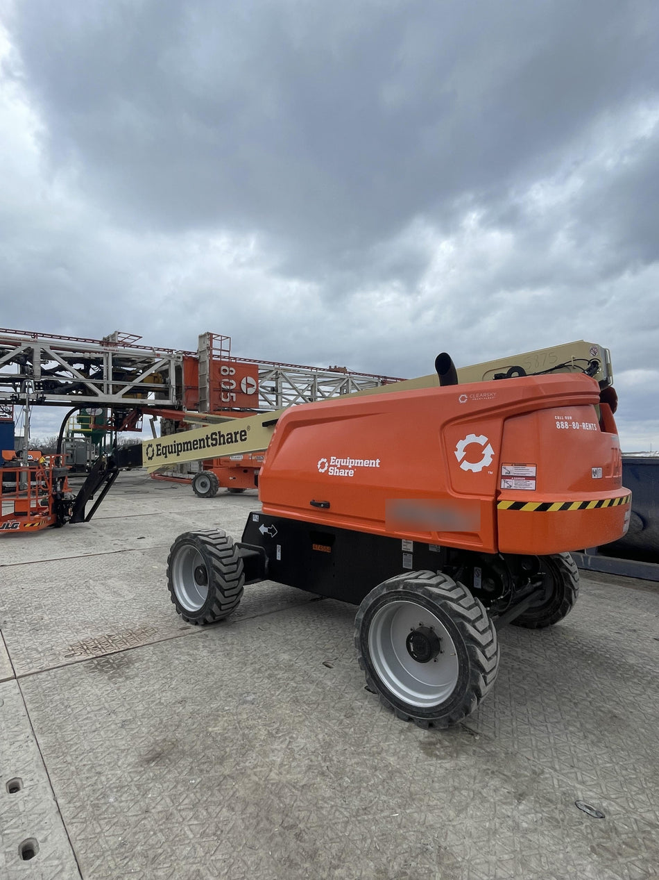 2024 JLG 660SJ