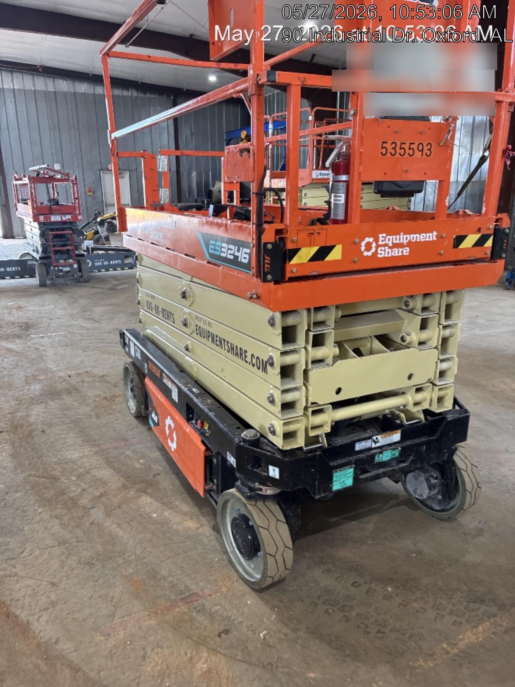 2025 JLG ES3246