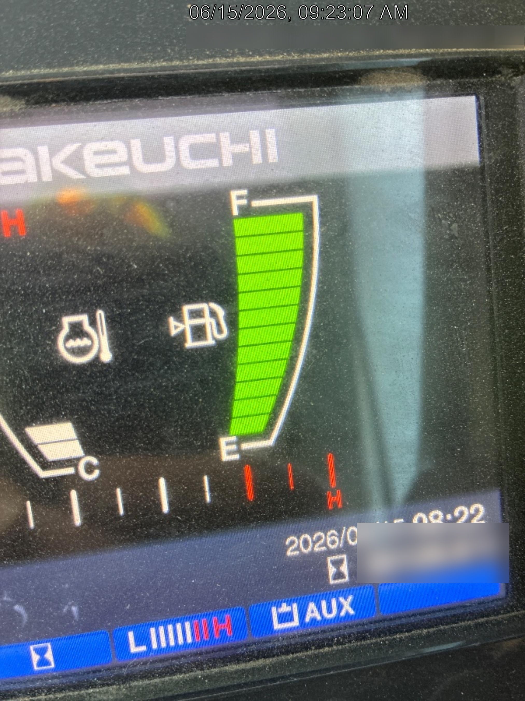 2025 TAKEUCHI TB235-2CR