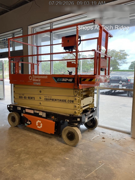 2025 JLG ES3246