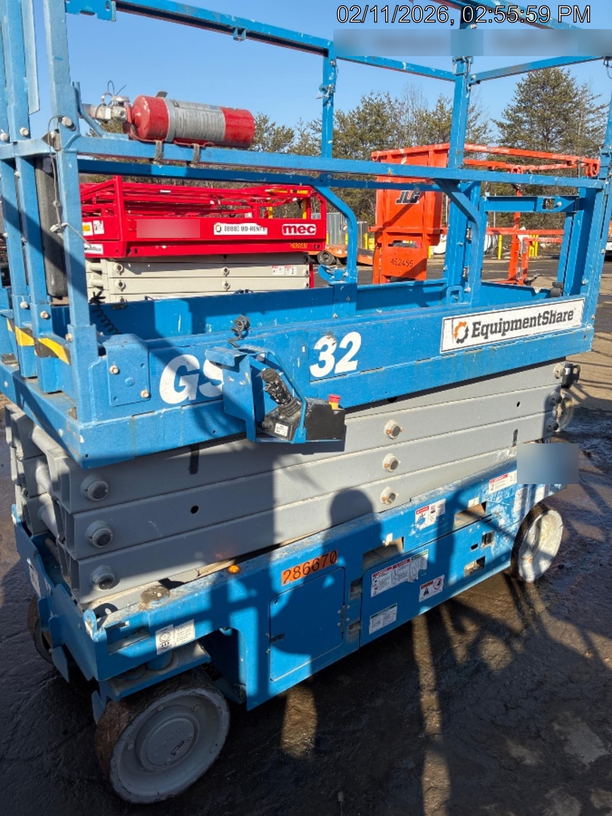2022 GENIE GS-2632