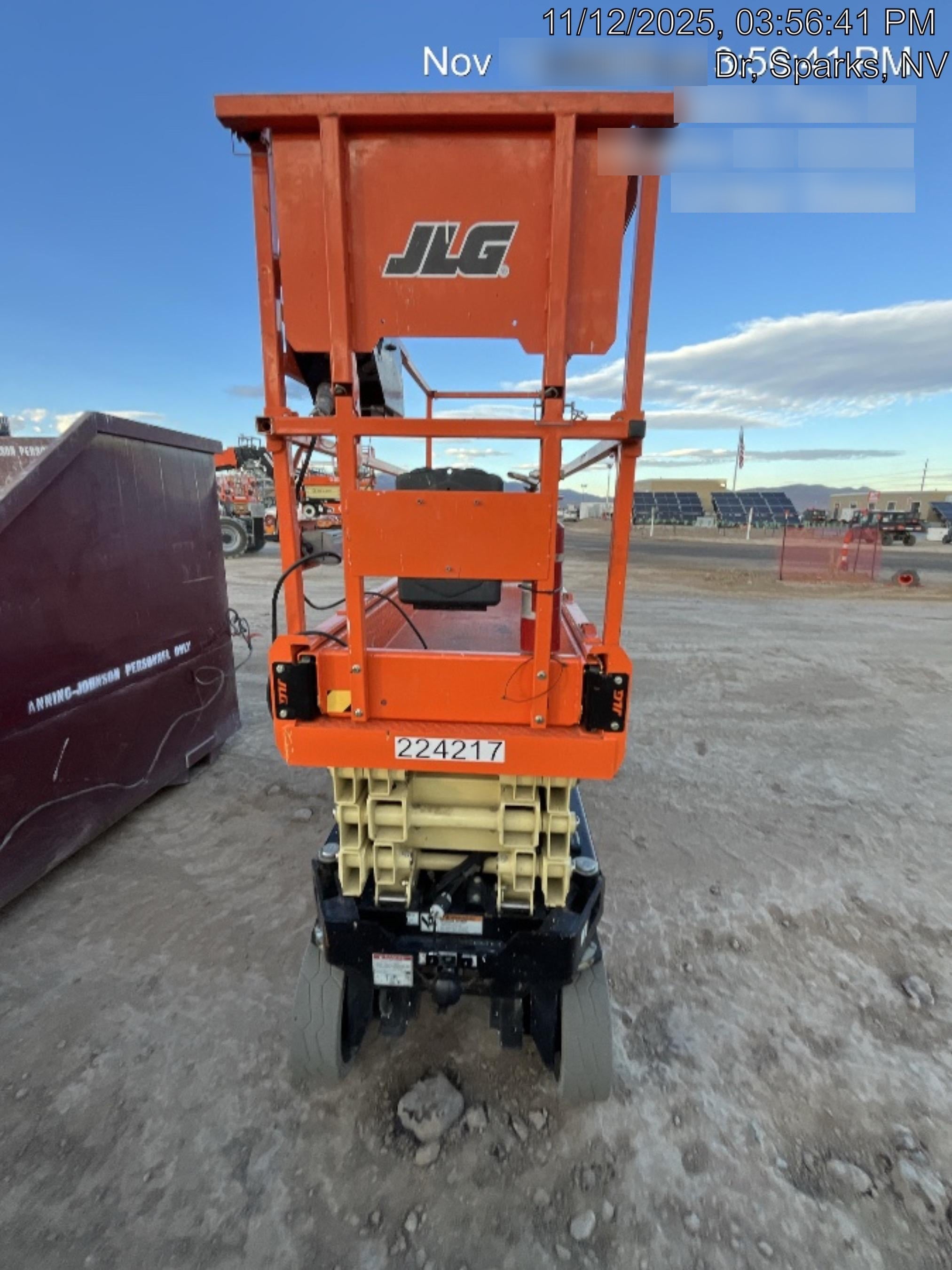 2022 JLG ES2632