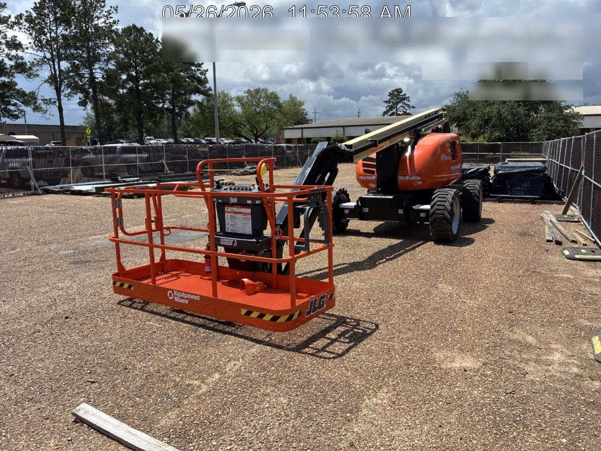 2026 JLG 600AJ