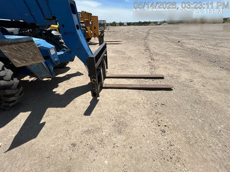 2016 Genie GTH-1056 Genie GTH1056, Solid Tires, 60" carriage, Open ROPS