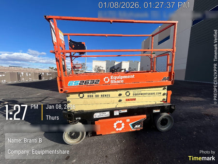 2022 JLG ES2632