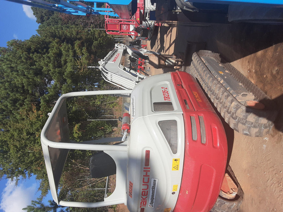 2020 Takeuchi TB235-2R Canopy, Rubber Tracks, Manual TAG QC