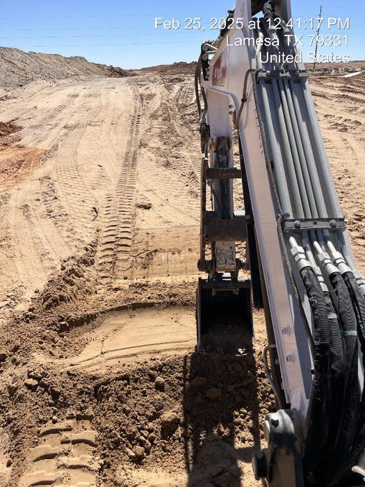 2022 Bobcat E50 Canopy, Rubber Tracks, Manual QC, Hydraulic Thumb