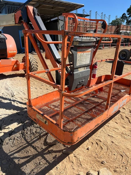 2019 JLG 600AJ
