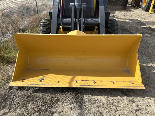 2025 JOHN DEERE 3 cu yd Wheel Loader Bucket - John Deere