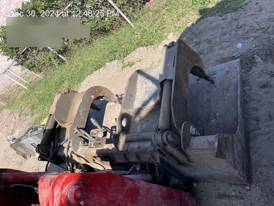 2018 PALADIN 76" Scrap Grapple Bucket - Paladin