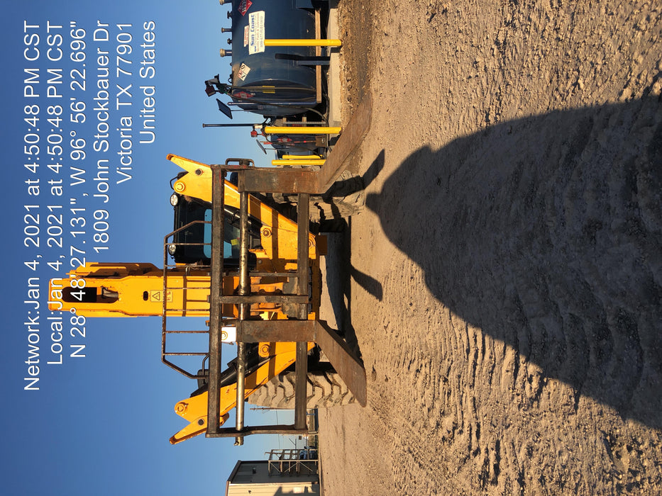 2019 JCB 510-56 74 HP w/CAB/HVAC, Beacon, Worklights, Aux Hydraulics, Solid Tires 66" Carriage/60" Forks