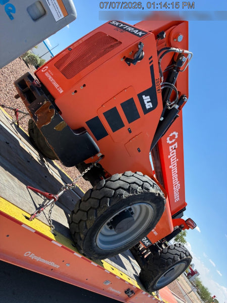 2022 SKYTRAK 8042