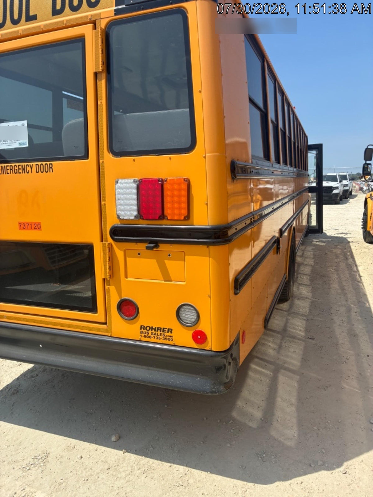 2014 FREIGHTLINER Thomas 72 Passenger Bus