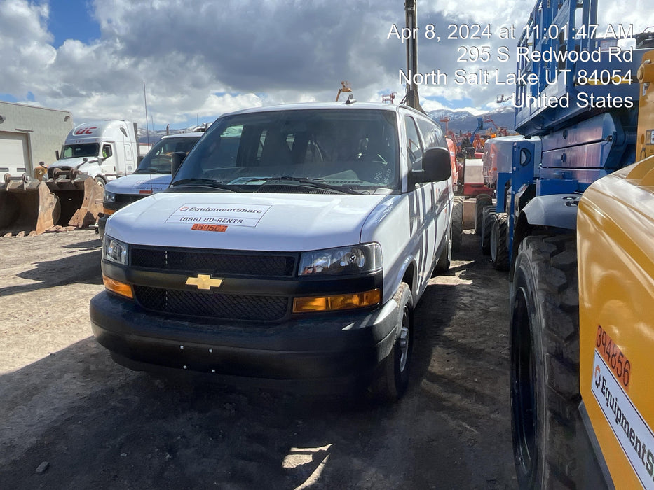 2023 CHEVROLET Express Van - Rental