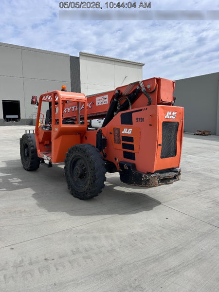 2018 Skytrak 8042 JLG Skytrak 8042, Solid Tires (shipping-Boss), Open ROPS, Beacon and Work Light Package