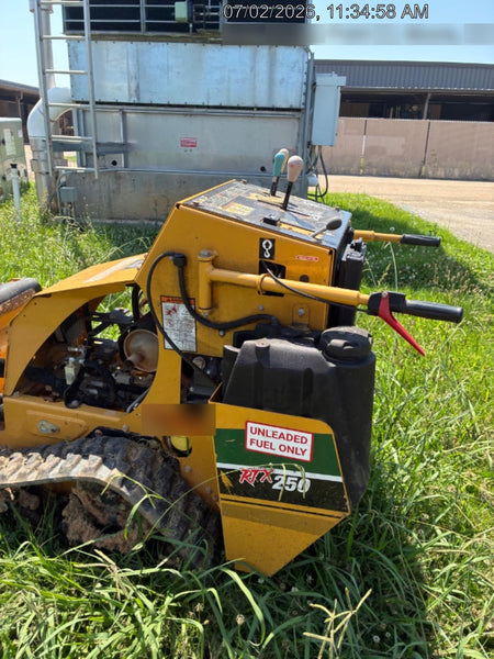2021 VERMEER RTX250
