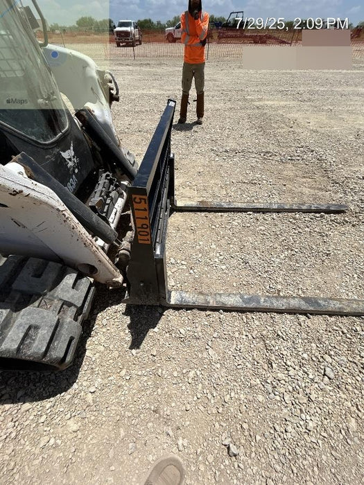 2025 ARROW MATERIAL HANDLING F5100CB - 72"