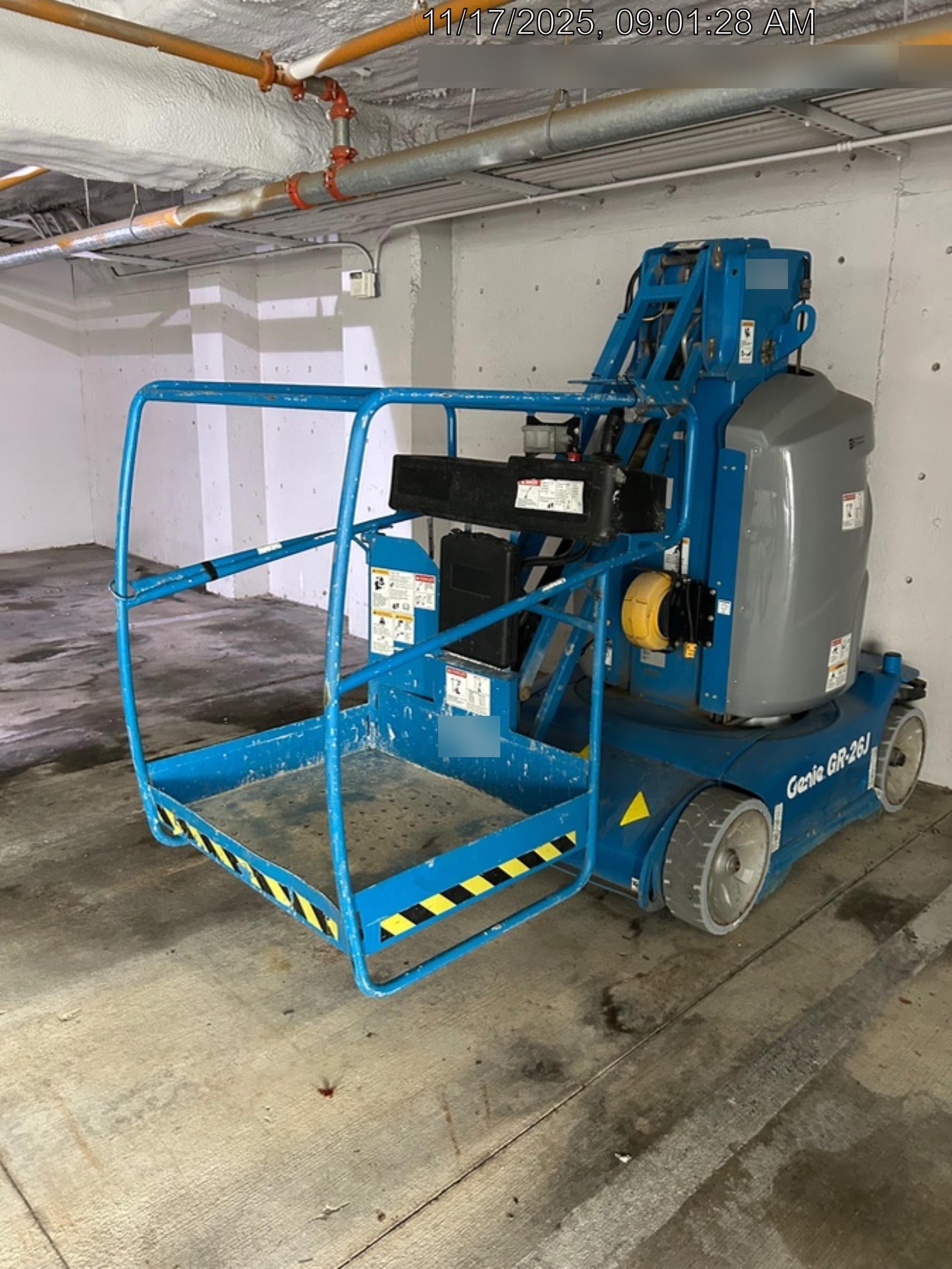 2020 GENIE GR-26J