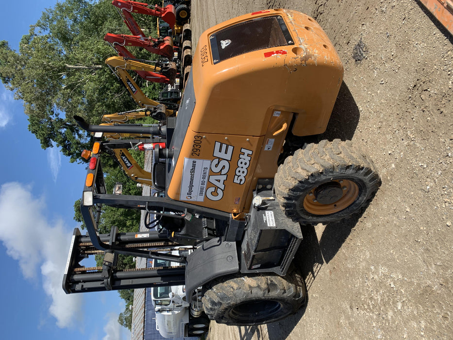 2019 CASE 588H